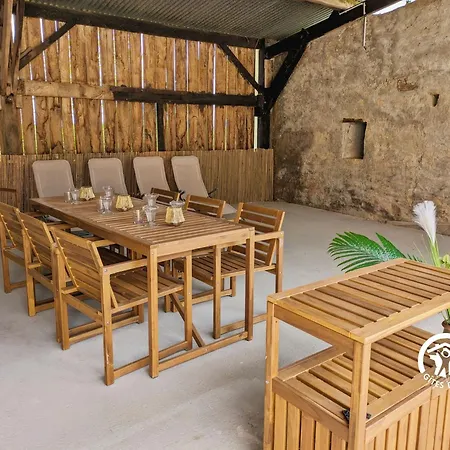 Ferienhaus De La Seradinaie, Jusqu'a 6 Personnes *