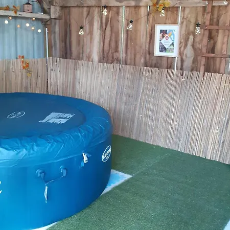 De La Seradinaie, Jusqu'a 6 Personnes Ferienhaus *