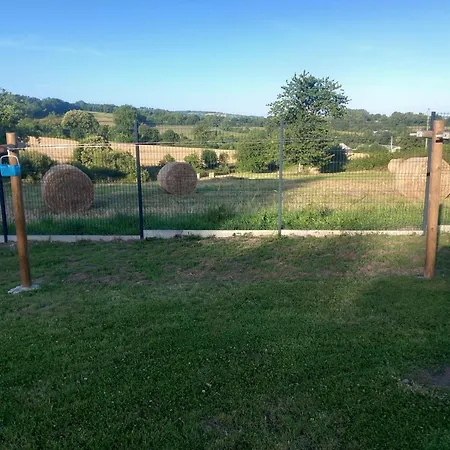Ferienhaus De La Seradinaie, Jusqu'a 6 Personnes Marcille-la-Ville